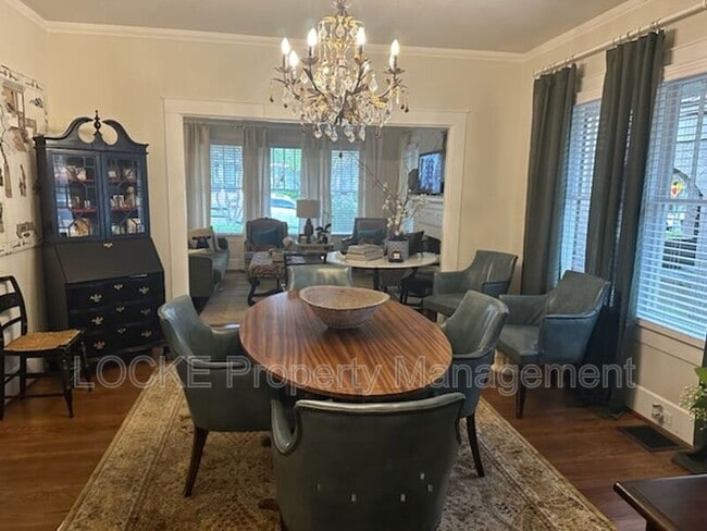 Photo - 2615 Cockrell Ave