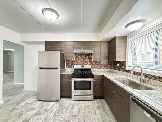 Photo - 1302 Carol St Unit A2