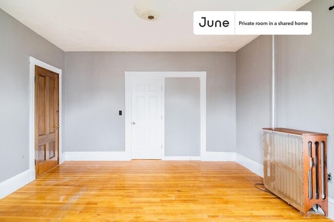 Photo - Room in Shared 5 bed/1 bath home Unit A