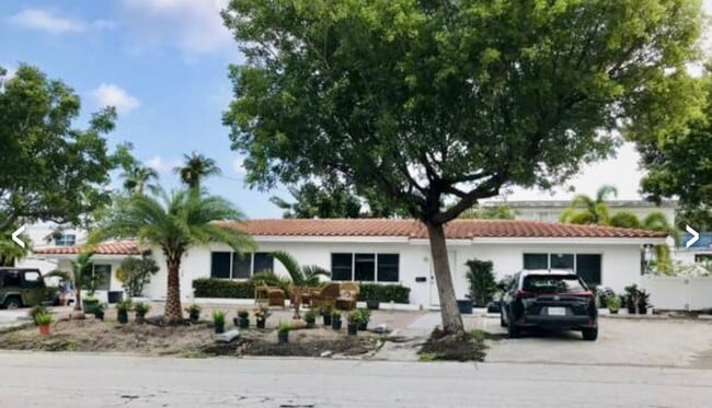 Photo - 3221 NE 7th St