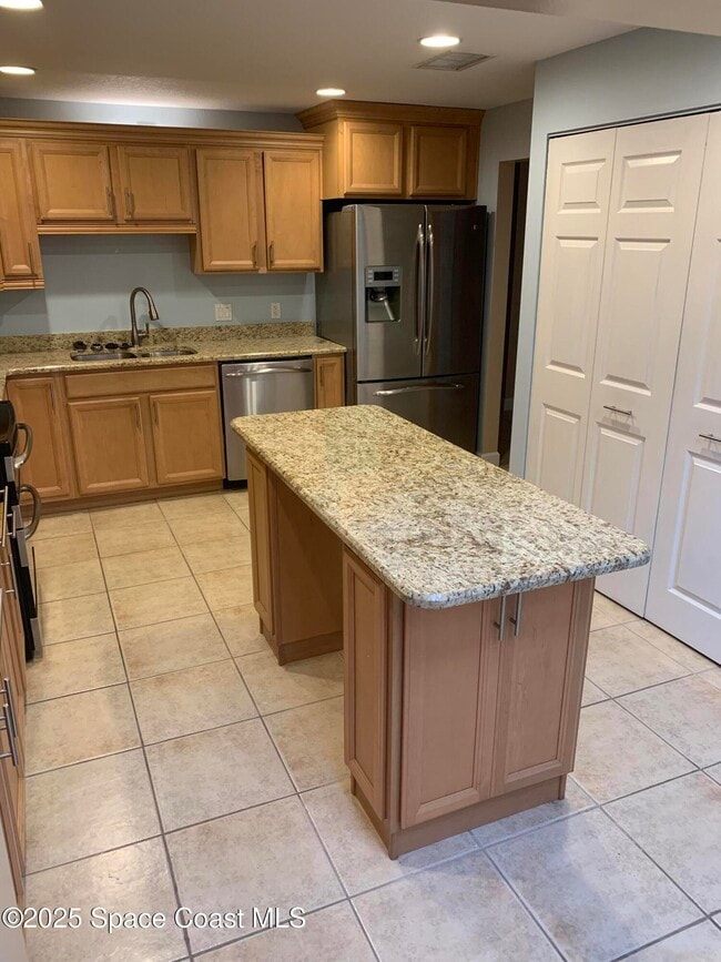 Photo - 445 Myrtlewood Rd