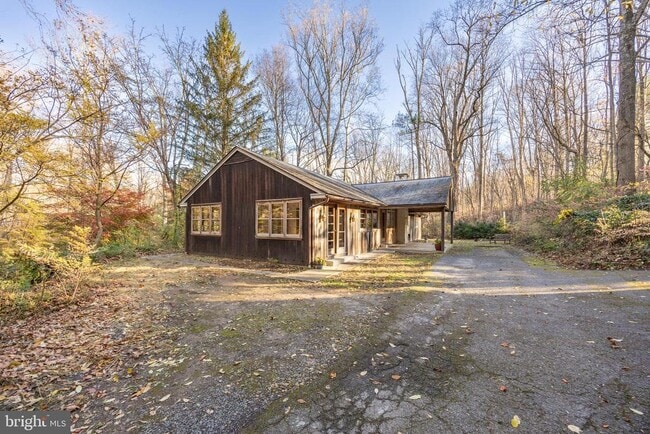 Building Photo - 22 Bertolet School Rd