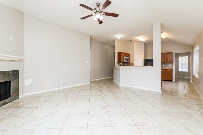 Photo - 2447 Halstead Dr