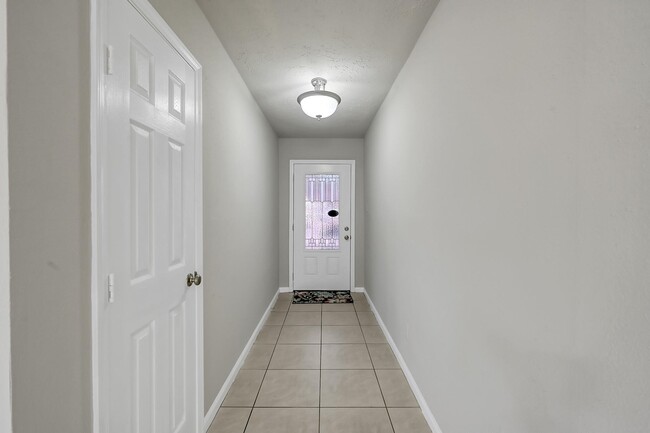 Photo - 4310 Enchantedgate Dr