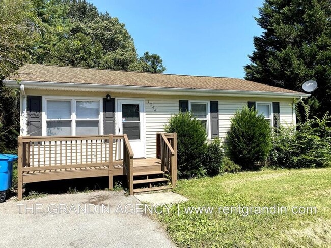 Photo - 1344 Mabry Ave SE