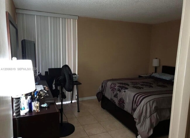 Photo - 10500 SW 108th Ave Unit B211