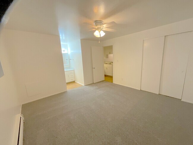 Photo - 375 S Depew St Unidad 201