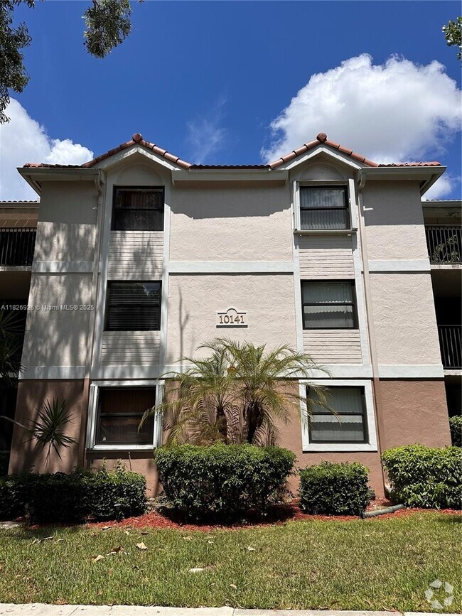 Building Photo - 10141 W Sunrise Blvd Unit 302 Rental