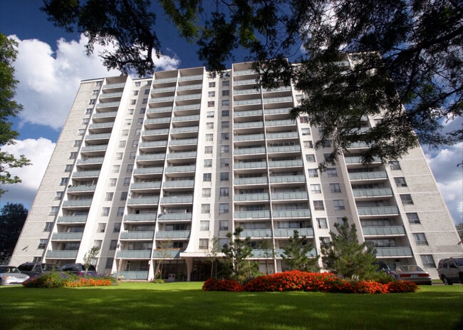 Building Photo - 125 Neptune