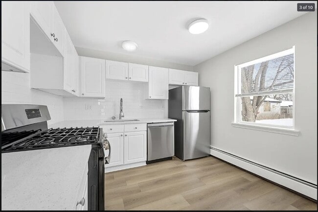 Photo - COMING SOON! Charming 3-Bed Home in Roseville with Modern Upgrades