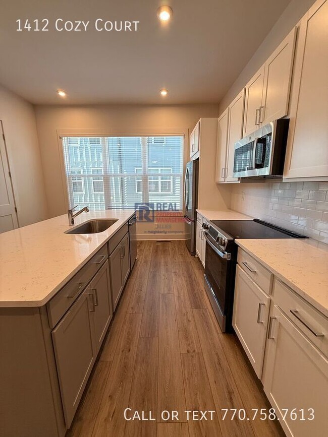 Photo - 1412 Cozy Ct. SE