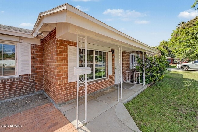 Photo - 6138 N 15th Ave