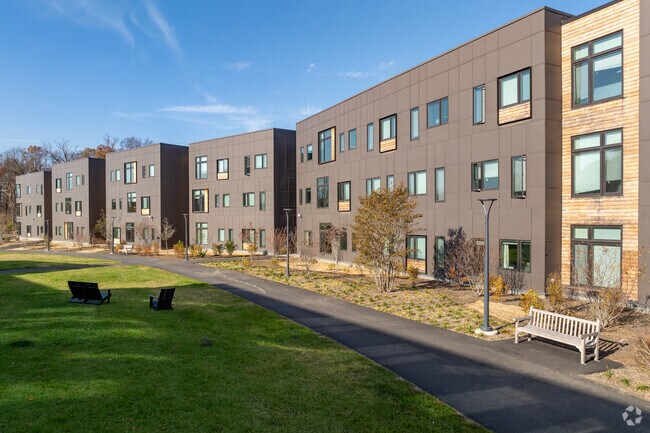 Photo - Meadows Apartments