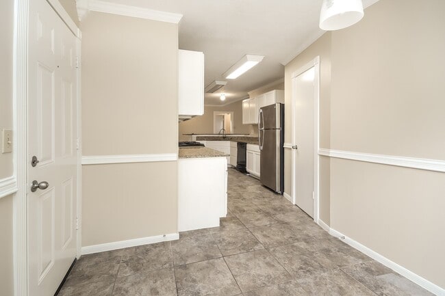 Photo - 9046 Smokehollow Dr