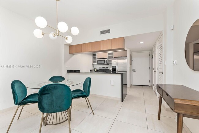Photo - 1750 N Bayshore Dr Unit 1809