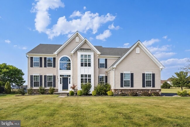 Photo - 728 Farmhouse Rd