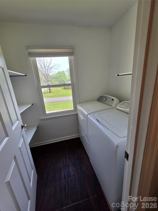 Photo - 221 Auten Cir