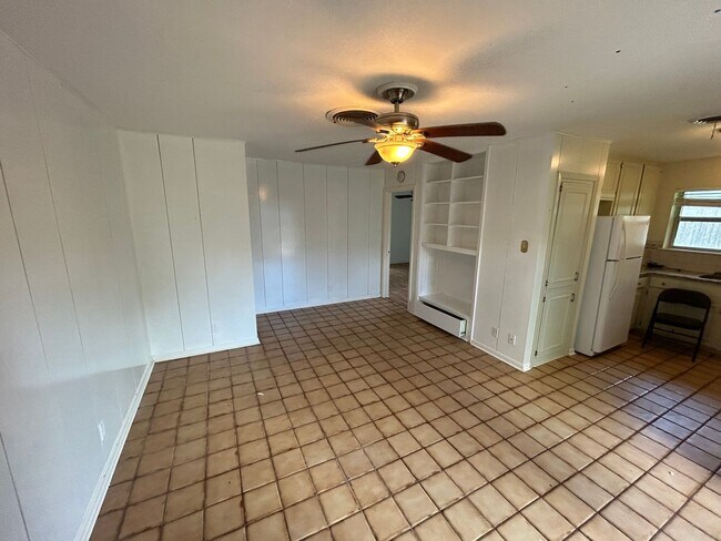 Photo - 3 Bedroom 2 Bath House in Corpus Christi!