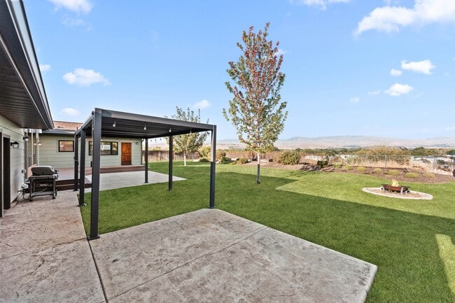 Photo - Exceptional Boise West Bench Home