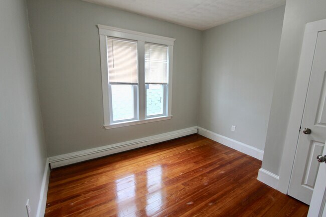 Photo - 15 Elder St Unit 1