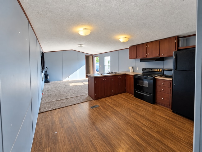 102 Bakersby Ct