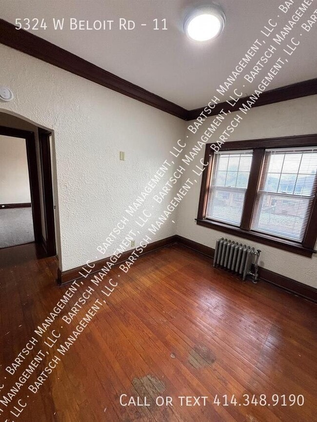 Photo - 5324 Beloit Rd Unit 11