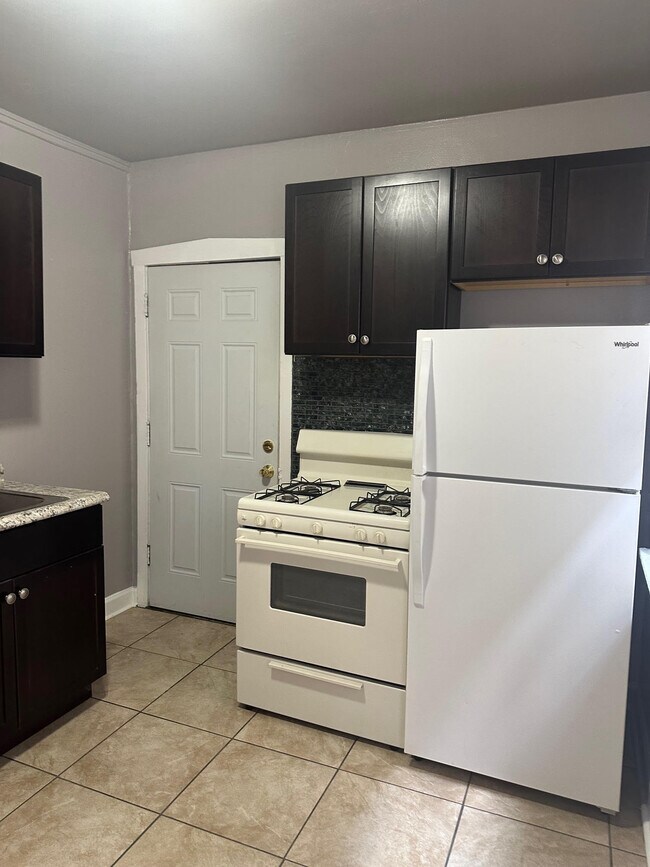 Photo - 4027 W Melrose St Unit ONE BED