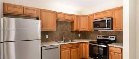 Photo - 231 Woodland Rd