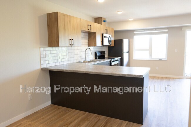 Photo - 3425 Eischen Ct Unit Apt 232