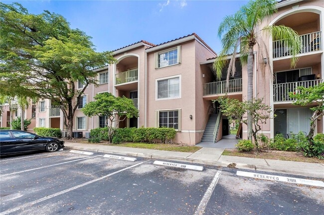 Building Photo - 12148 St.Andrews Pl Unit 107