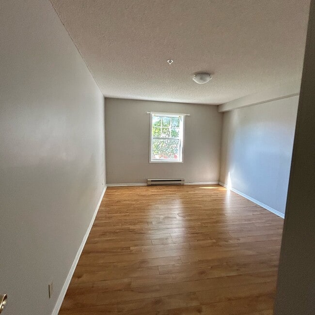 Photo - 151 Queen St Unit 125