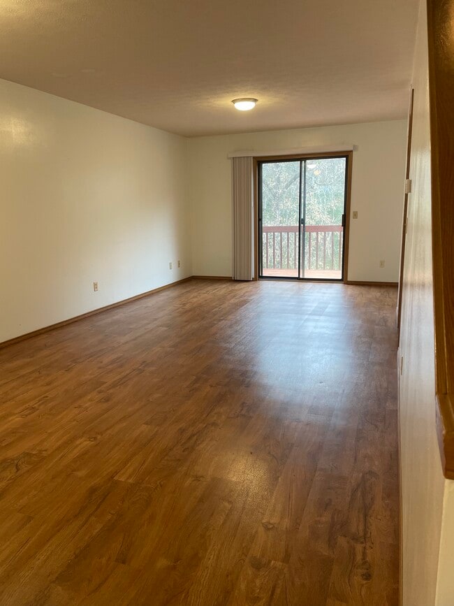 Photo - 400 block E Jackson Unit 403