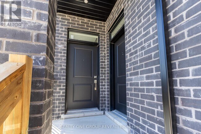 Photo - 227 Grenfell St Unit 1