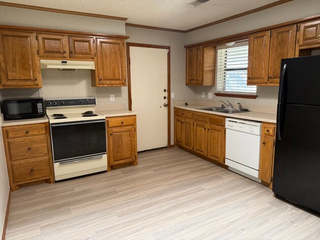85 Valleyview Rd Unit A