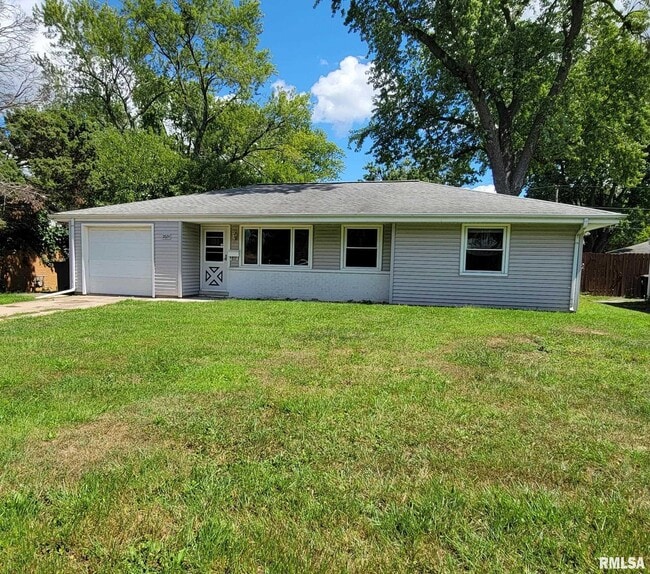 Building Photo - 2624 N Renwood Ave Rental