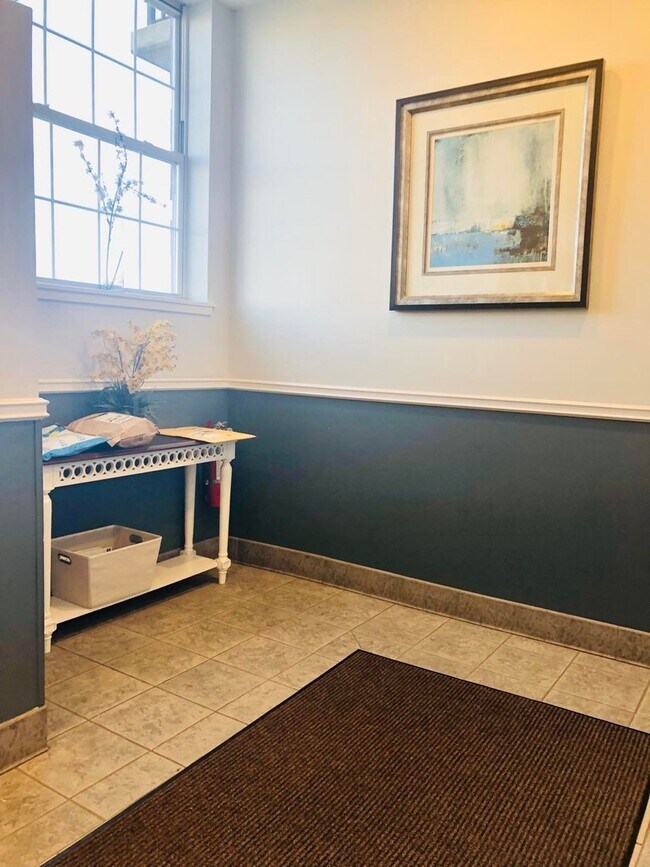 Photo - 5978 N Lincoln Ave