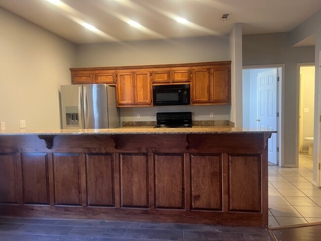 Photo - 3106 SW Deerfield Blvd