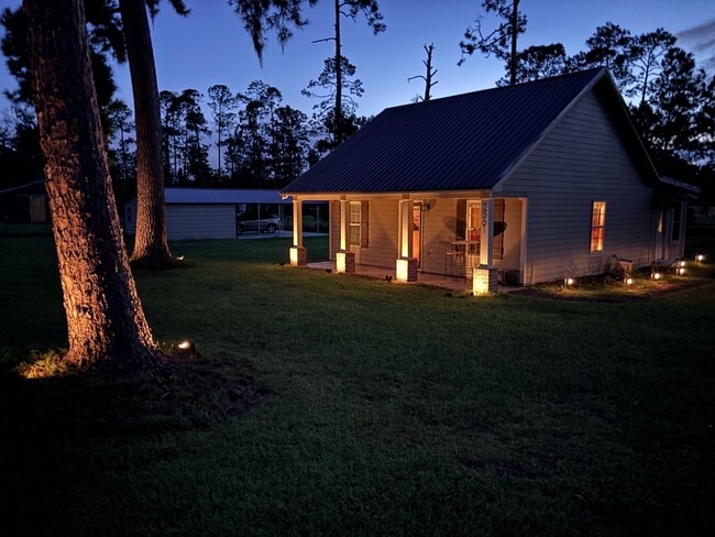 Photo - 2561 Moore Crossing Rd