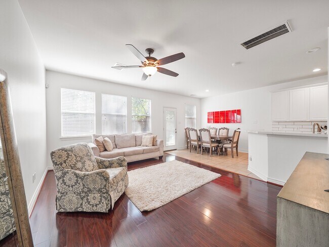 Photo - 78 Blue Creek Ct
