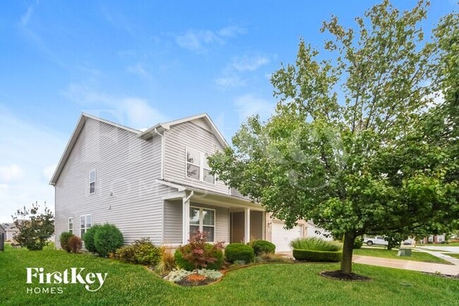 Photo - 1536 Maplewood Ln