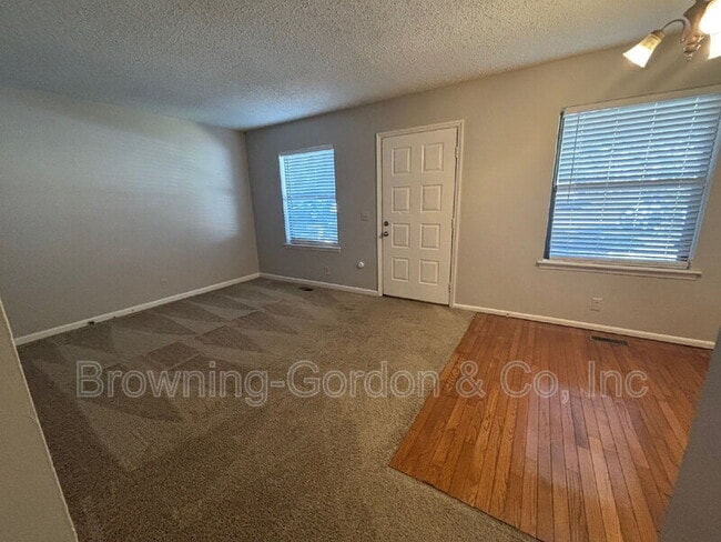 Photo - 567 Cedar Dr