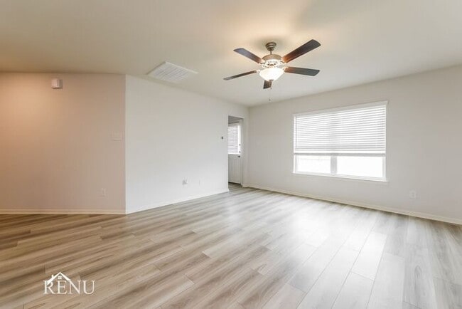 Photo - 25353 Cypress Bend Dr