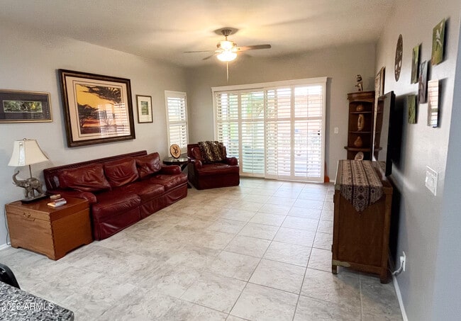 Photo - 25935 W Potter Dr