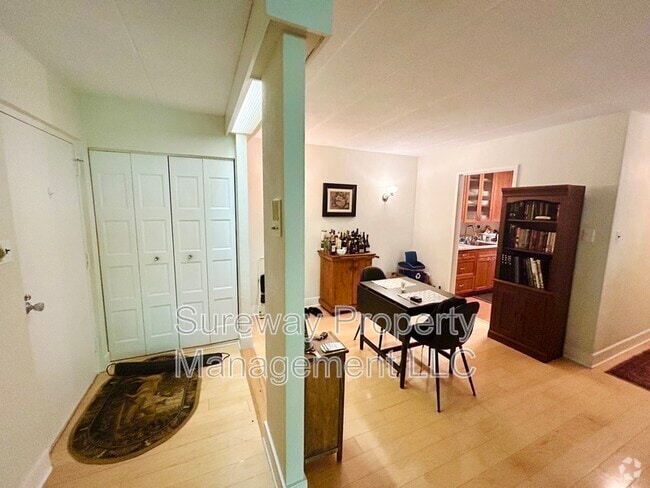Building Photo - 520 N Lemon St Unit E-5 Rental