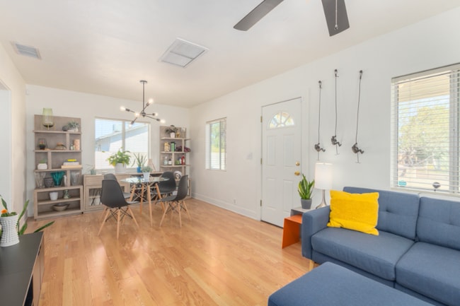 Photo - 3832 N 9th St