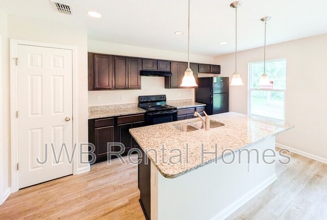 Photo - 3126 Lowell Ave