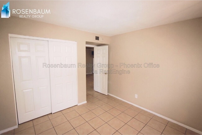 2747 E Chipman Rd Unit 2