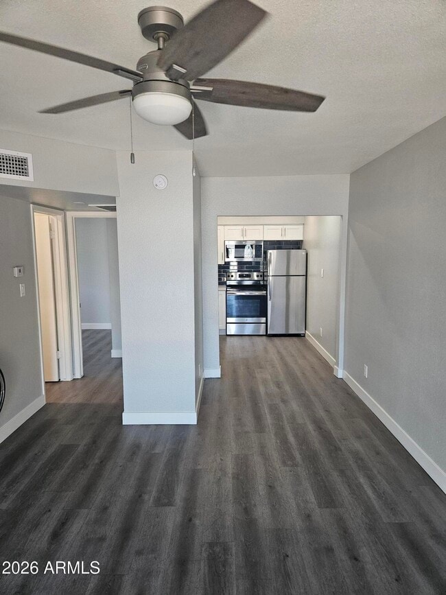 Photo - 1325 E Vista Ave Unit 1