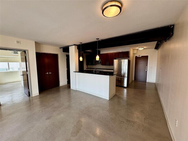 Photo - 800 Brazos St Unit 903