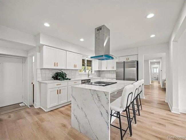 Photo - Fully Furnished, Remodeled House for Rent